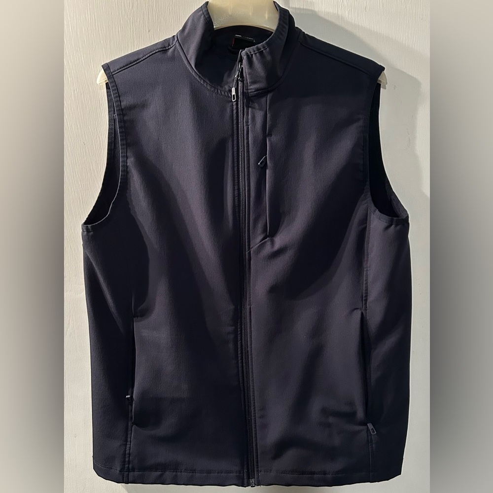 32 Degrees Heat Men's Tech Vest With 3 Zipper Pockets, Navy Blue Size Medium